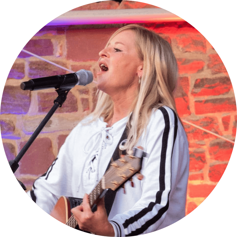 Ina Morgan ist Gesangslehrerin in der Frankfurter Musikschule Bandschmiede